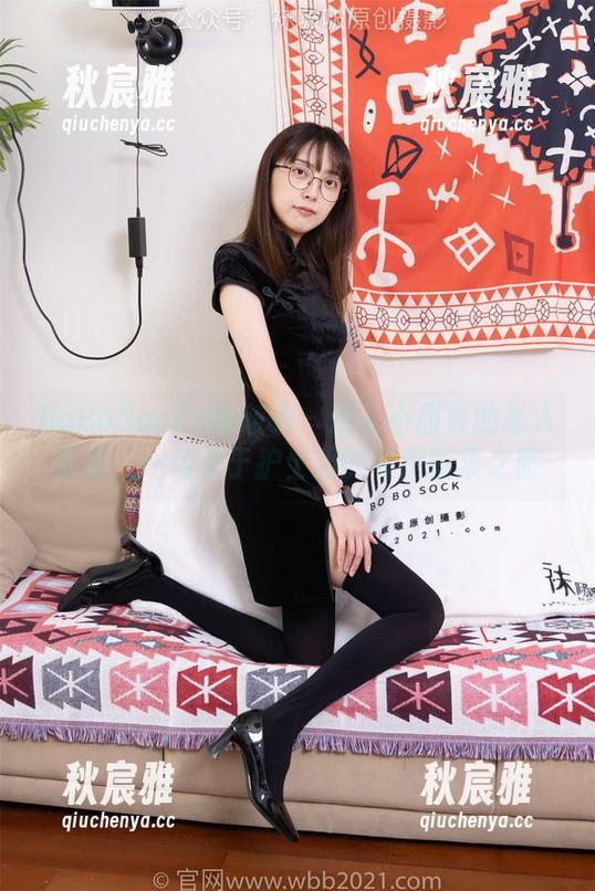 BoBoSocks袜啵啵-小甜豆 BoBoSocks袜啵啵 - 进入小甜豆的私人医院:一场关于护士服的私房图集之旅