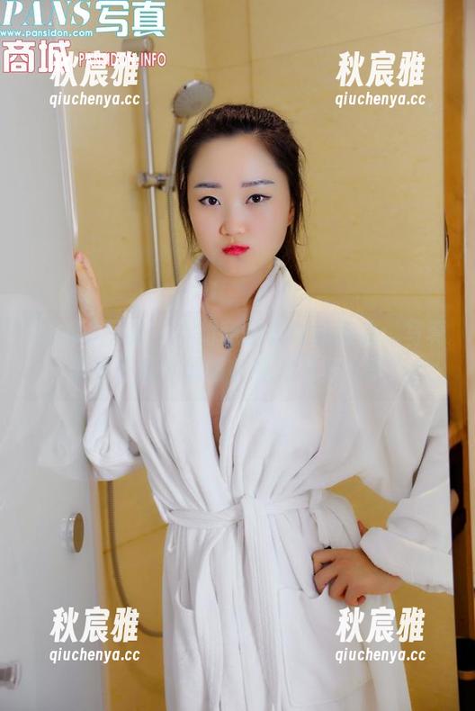 PANS写真-小甜甜 PANS写真 - 小甜甜的粉色畅想曲:写真里的那点小情绪,绝对值得分享!