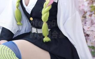眼镜与cos：PotatoGodzilla为你呈现的奇妙合集