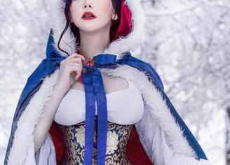 看看Sayathefox的内衣写真集，惊喜！下载后，你会更爱生活！