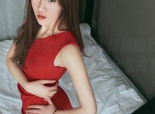 TouTiao头条女神 – 让人捧腹的万圣节：申美嫣的写真背后藏着什么故事？