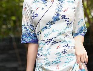 Xiuren秀人网 – YOYO苏小苏与她的透明写真的对话，你听见了吗？