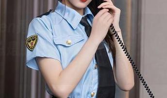 Xiuren秀人网 – 夏天精选，大白兔吖为什么总是那么让人心动？难道是夏日的魔力？