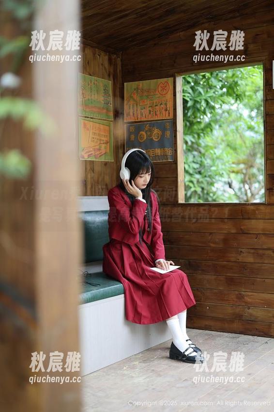 Xiuren秀人网 - 黑白之间的是小逗逗：是写真？还是高端壁纸替代品？！
