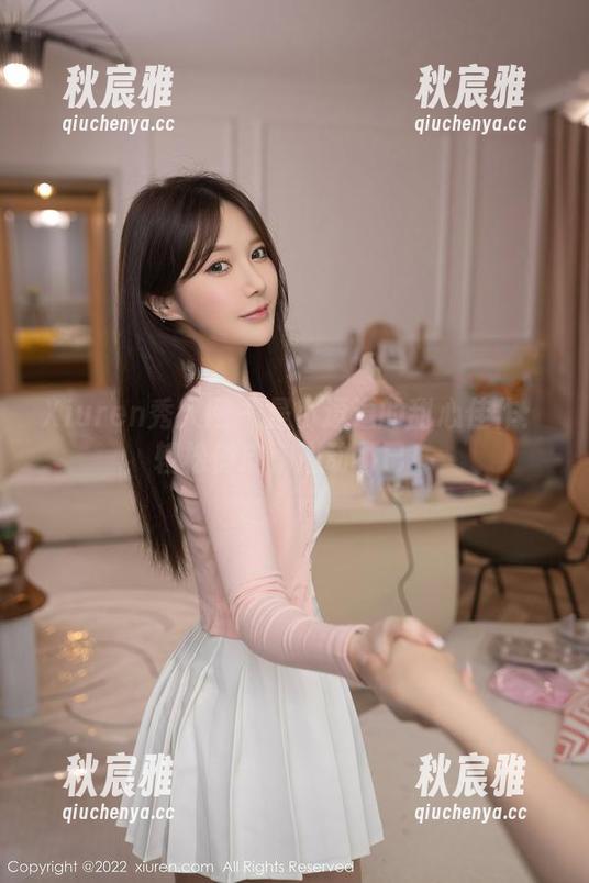 Xiuren秀人网-是小逗逗 Xiuren秀人网 - 是小逗逗的甜心佳作:轻松俏皮,心动不已!