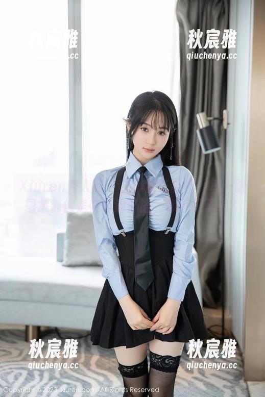Xiuren秀人网-艾小青 Xiuren秀人网 - 艾小青与豹纹:每一张图集都像是在耳边低语,你听见了吗?
