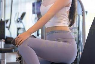 Xiuren秀人网 – 蕾蕾醒了没的制服：这组图片资源让我怀疑我的审美是不是被刷新了，太好看了！