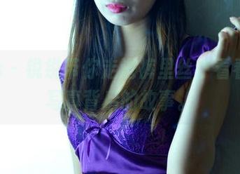pans – 锐锐带你走进裤里丝，看看高清写真背后的故事。