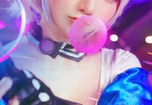 在sally多啦雪的初音写真集中，资源多得让你意想不到！