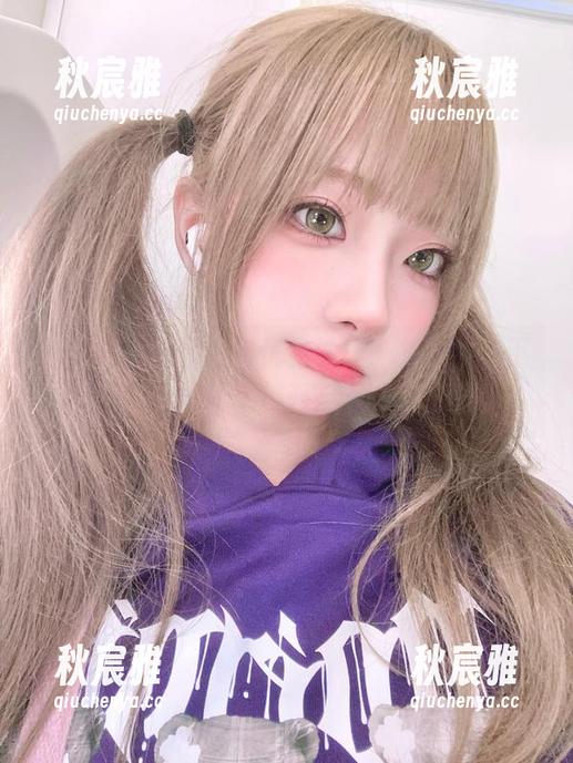 Wendy教你如何优雅地做一头奶牛，下载她的cos，一起耍点小心思吧！