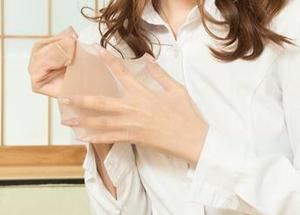 丽柜 – 美美学姐的更新：原图里得到了灵感，我也要来一套学姐pose！