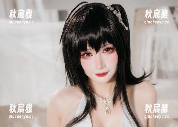兔胖胖min的裸足照曝光，哪个cos角色能抵挡得住？