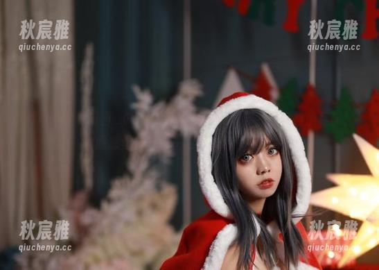 啊日日_Ganlory 照片中的啊日日_Ganlory,制服美图果然是女神的标配!瞬间感觉自己的生活都失色了,哈哈。