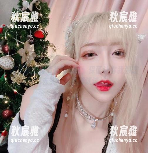 啾小妍的高清礼服套图：保证让你我都想去买一身礼服试试！