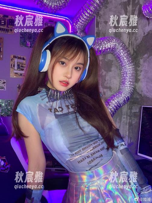 好想和嘎潼的裸足来个互动，福利原图等你来发现！