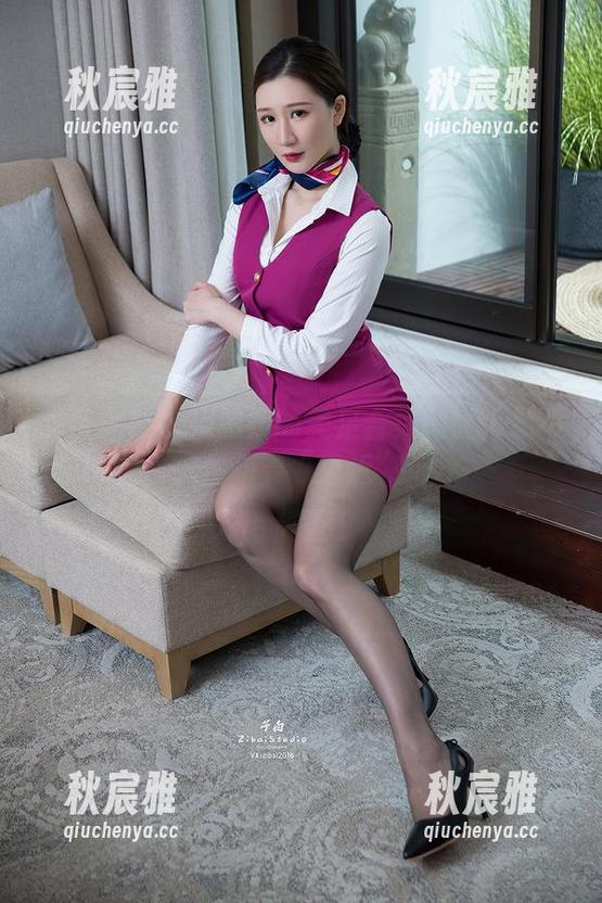 头条女神-崔昭妍 头条女神 - 崔昭妍的美足合集:让人忍不住想要“靠近”