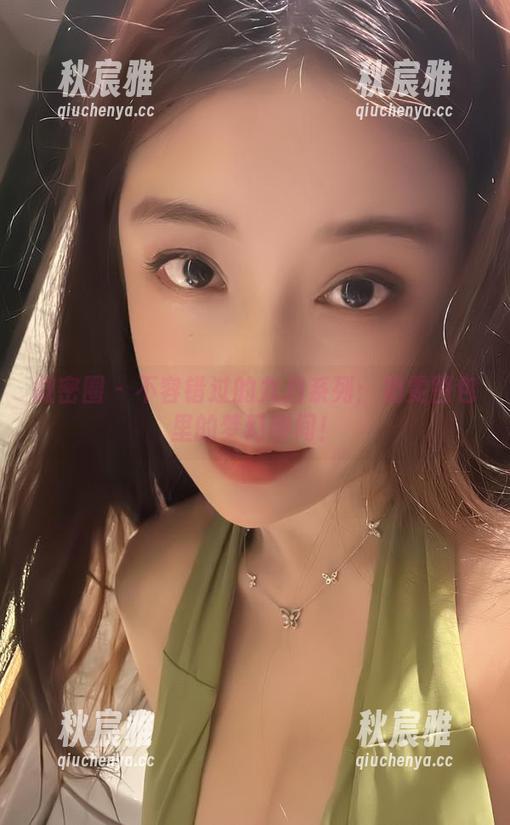 微密圈 - 不容错过的九月系列：奶雯图包里的梦幻瞬间！