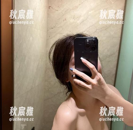微密圈 - 奶雯的私房美图，果冻一般的柔软感，你懂的