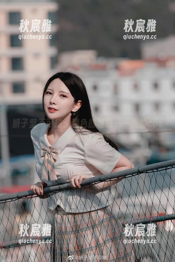 妍子坚不可摧 妍子坚不可摧:黑色的缠绵——我的cos合集小感想