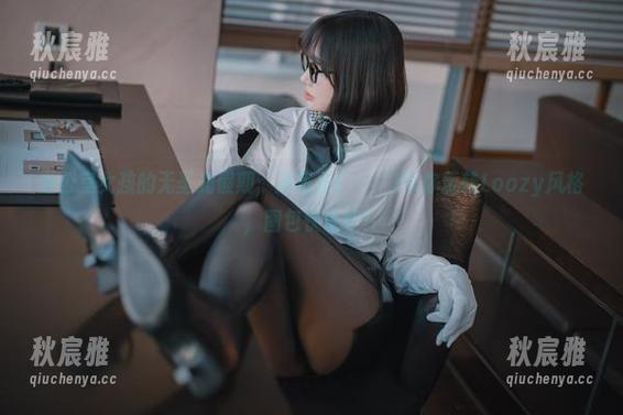 办公室女孩的无圣光假期，孙乐乐(손예은)带你玩转Loozy风格，图包快来吧！