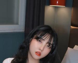 DJAWA来袭：宋哈娜(송하나)图集里的缎带幻影