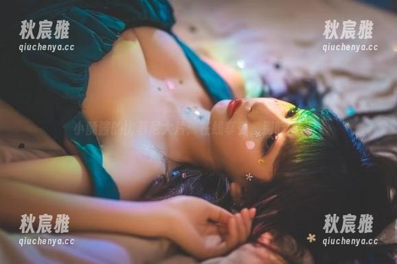 小酥酱 小酥酱的比基尼大片:在线享受,别眨眼哦!