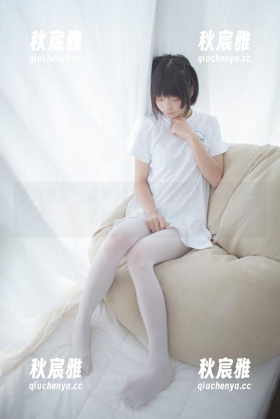 少女秩序-鹿可 少女秩序 - 鹿可的灰丝,这个图包居然是免费的,求点赞!