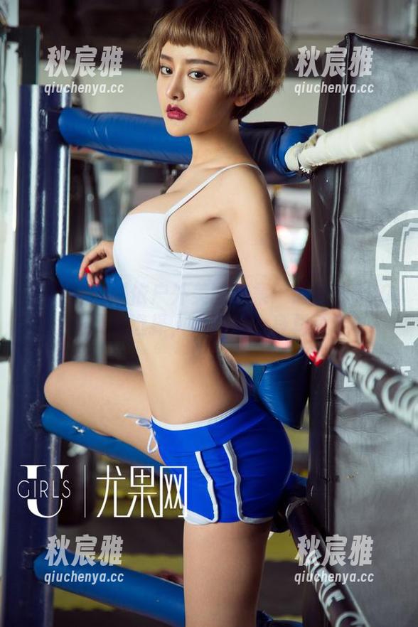尤果网-研依 尤果网 - 研依户外美图合集:请给我600种风的选择,她真是个身材杀手