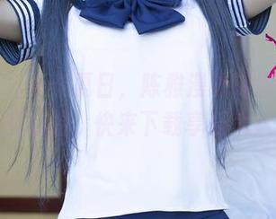 尤果网 – 炎炎夏日，陈雅漫泳池图包带你瞬间降温，快来下载享受大片！