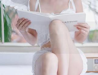 尤蜜荟 – 在兔女郎的舞台上，菲儿的写真让我心跳加速！