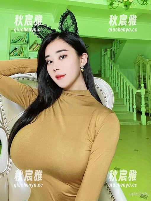 张老师 微密圈 - 最新的张老师蕾丝分享——是“优雅”还是“挑逗”,你说呢?
