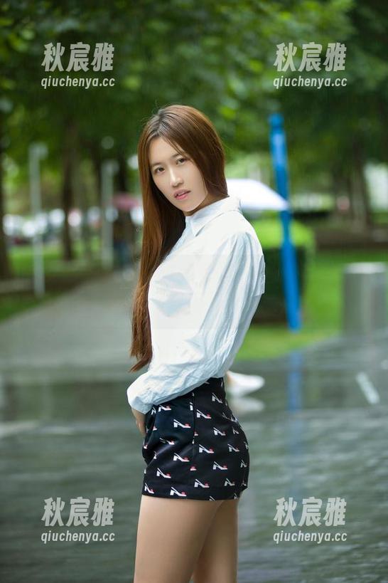 推女郎 - 从未见过如此吸引人的灰丝美图，娜露你到底用了什么魔法？