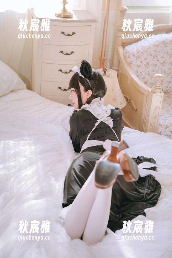 日奈娇 日奈娇的黑色旋律合集:作品中自有一种无法言喻的魔力