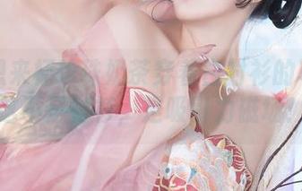 星澜想来杯珍珠奶茶穿着白衬衫的写真：这不是衬衫，是吸引力磁场！