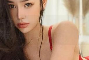 微密圈 – 高清在线：李嘉欣97与楼道的奇妙旅程，期待每个转角都有惊喜！