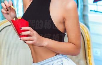 果团网 – 张琳熙的秘密定制写真，是时候让朋友们惊掉下巴了！