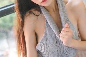 果团网 – 莫雅淇的双马尾图包下载：每一根发丝都在诉说着一个故事，真是让人浮想联翩！
