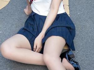 梦丝女神 – 把刘诺的长腿合集放大，无意间全靠视觉了～
