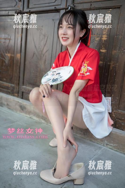 梦丝女神 - 神秘飞行！芷蕾最新航空校花原图：坐飞机的姿势都这么优雅，羡慕！
