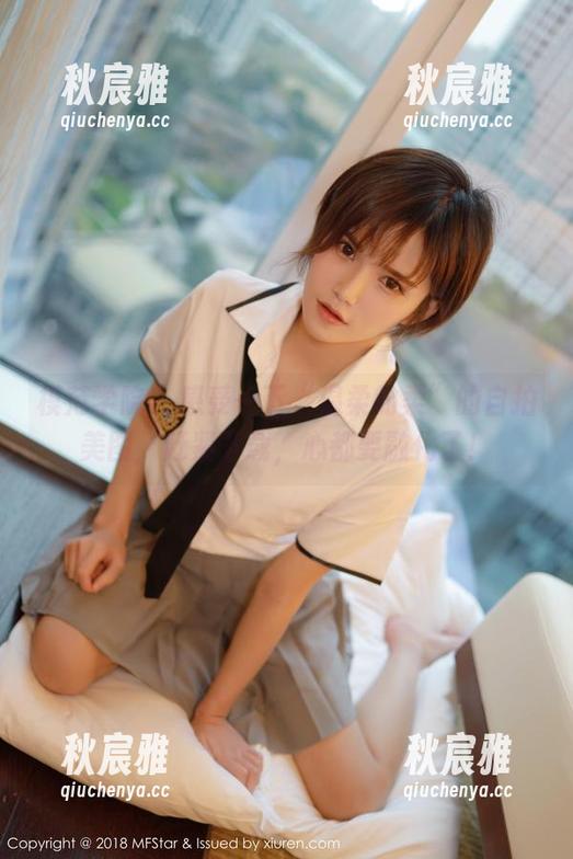 模范学院-温柔的柔 模范学院 - 感受一下“温柔的柔”的自拍美图,赶紧下载,心都要融化了!