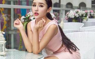爱丝 – 刚刚更新的佳慧制服写真，有种说不出的吸引力，真让人意外！