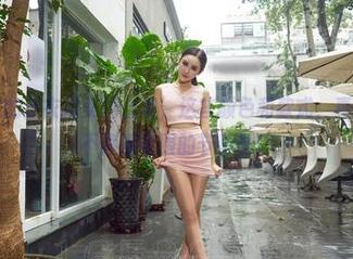 爱丝 – 瑶瑶的连衣裙美图合集，这些颜色和款式，真的是让我想不停换衣服的节奏啊！