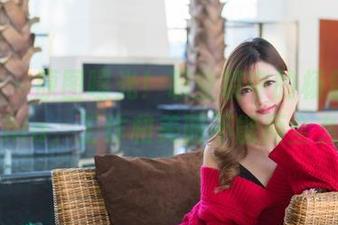 爱蜜社 – 原图曝光！职业装中的杨紫嫣Cynthia，工作和美丽不能两全么？