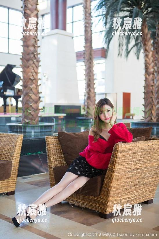 爱蜜社-杨紫嫣Cynthia 爱蜜社 - 原图曝光!职业装中的杨紫嫣Cynthia,工作和美丽不能两全么?