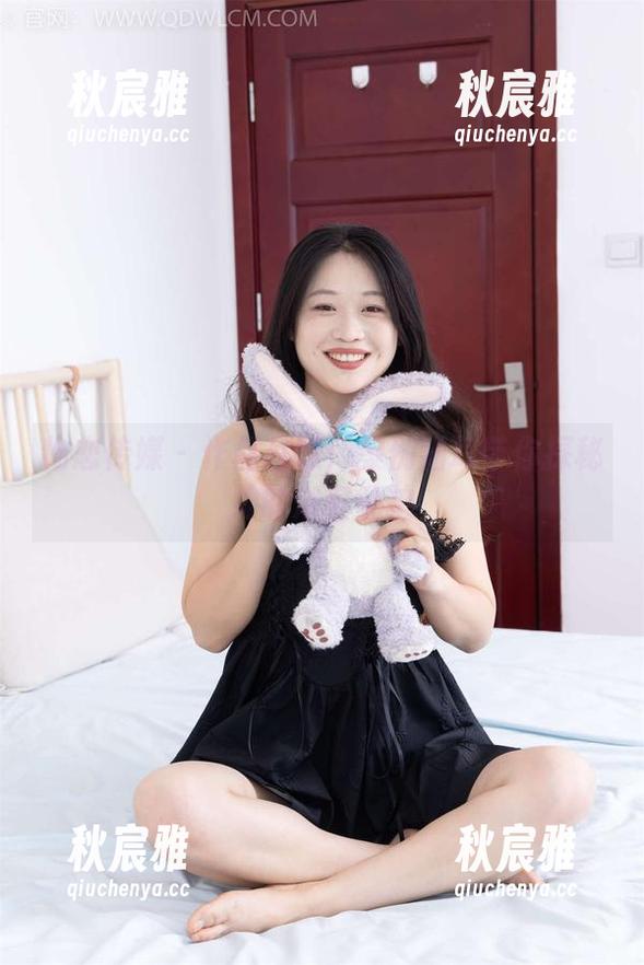 物恋传媒-案例猫耳 物恋传媒 - 作品品味:案例猫耳带你探秘她的浴室私拍