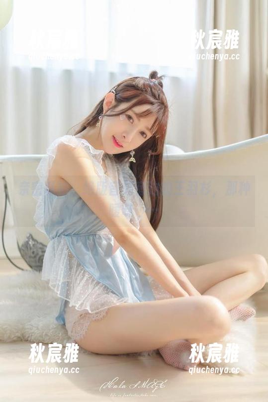 亲密私拍：绝版音频旁边的王羽杉，那种暧昧……