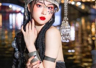 瓦斯塔亚小龙虾的天使写真集：下载吧，顺便看看我是不是变得更可爱了？