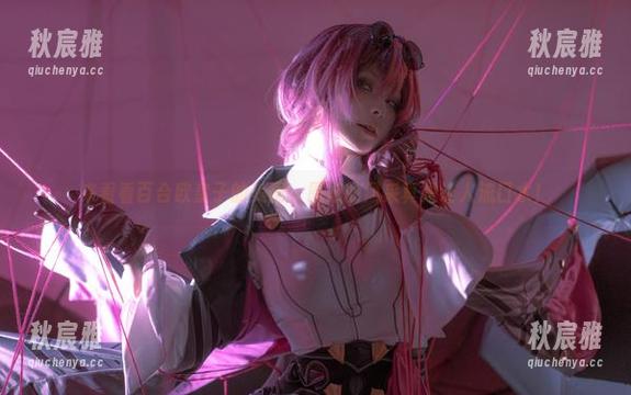 百合欧皇子 来看看百合欧皇子的美图:厨娘的风采真是让人流口水!