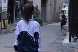 秀人网 – 双笙Alina最新修女图集：难道修女也能有个性？我想我开始了…