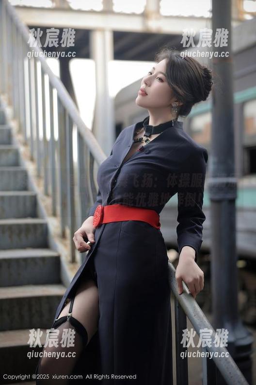 秀人网 - 唐翩翩轻舞飞扬：体操服高清原图，证明我也能优雅地摔倒！
